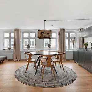 Sanders Regent - Endearing One-bedroom Near Square Copenhagen