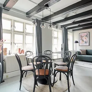 Unique 2 Bedroom Duplex W Exposed Beams In Cph Copenhagen